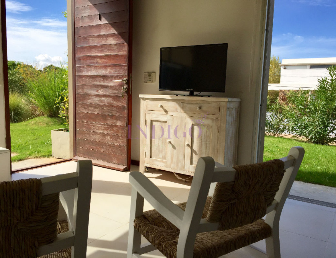 Apartamento Ref.149 - Departamento en alquiler en pleno  Manantiales, 2 dormitorios .