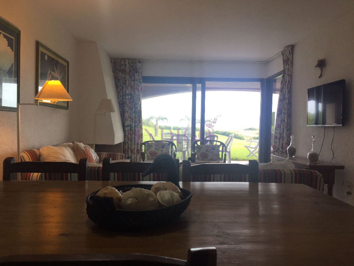 Apartamento Ref.170 - Apartamento en Manantiales, 2 dormitorios *