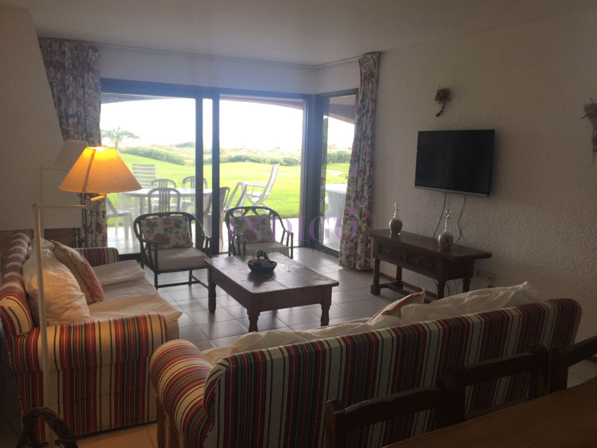 Apartamento Ref.170 - Apartamento en Manantiales, 2 dormitorios *