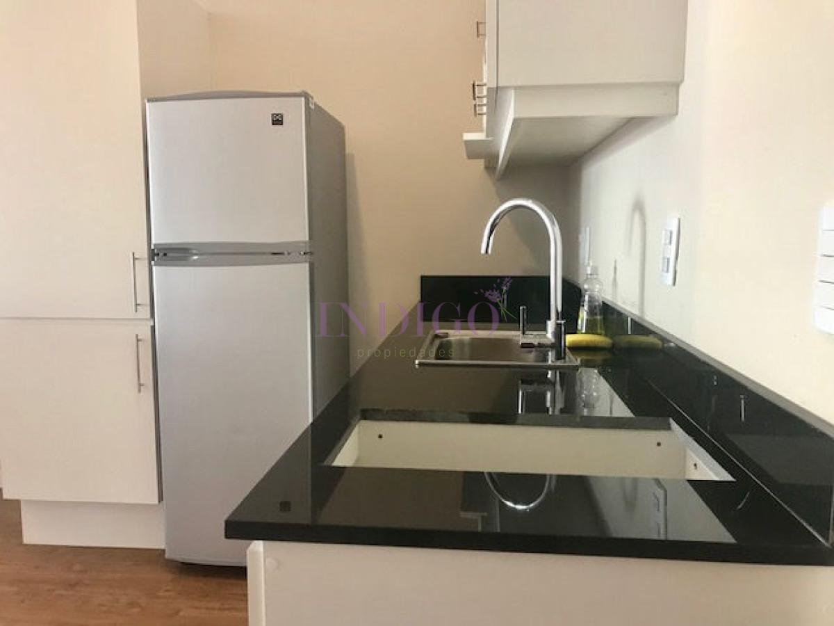 Apartamento Ref.226 - Departamento en venta en Península, Monoambiente .