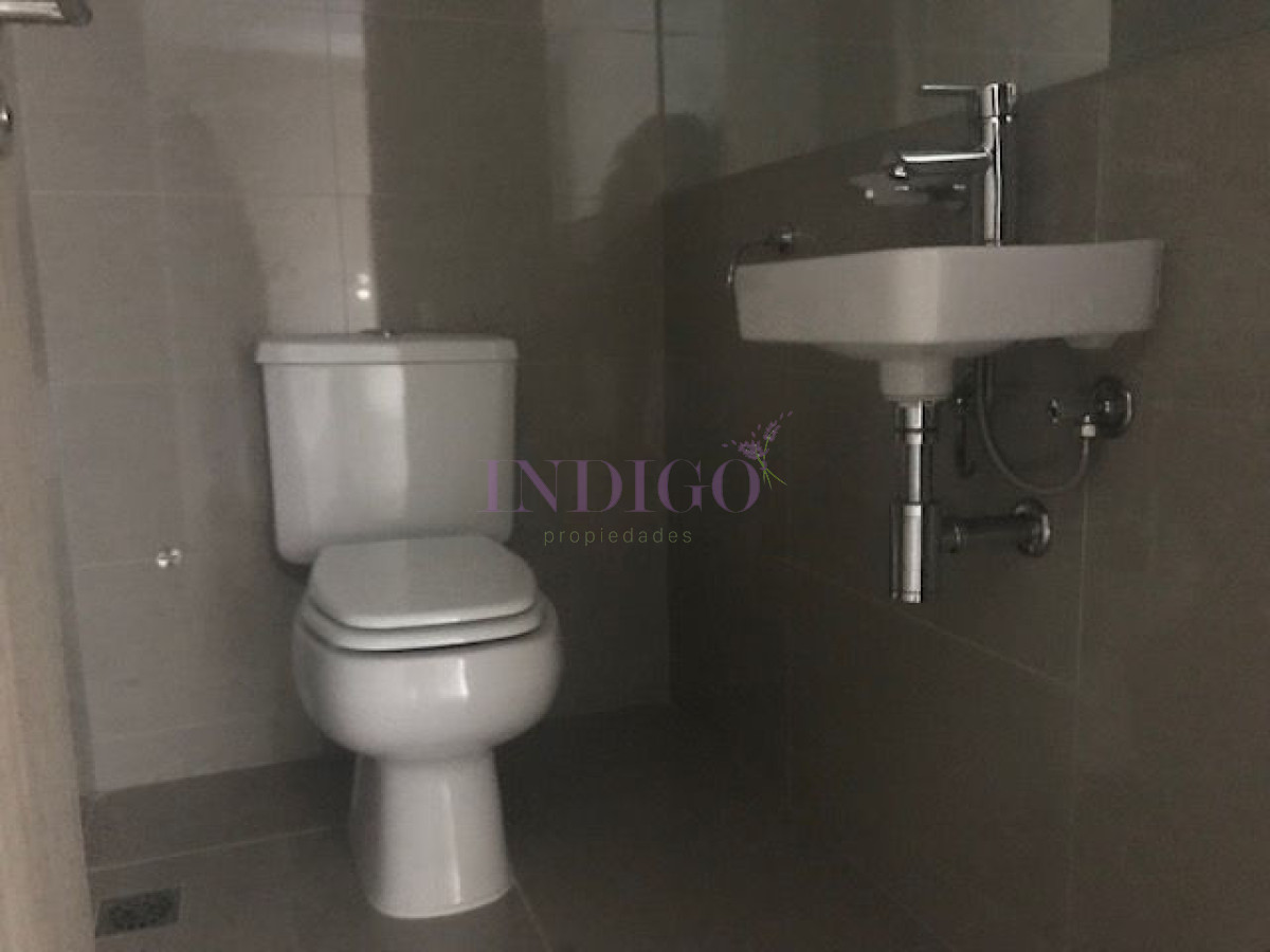 Apartamento Ref.242 - Apartamento en La Pastora, 3 dormitorios *