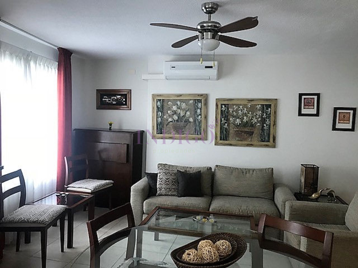 Apartamento Ref.247 - Departamento en venta y aquiler, 2 dormitorios , 2 baños