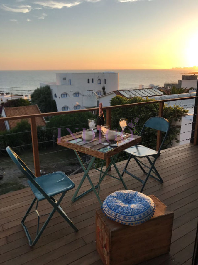 Departamento en alquiler en pleno corazón de La Barra - IDG24A