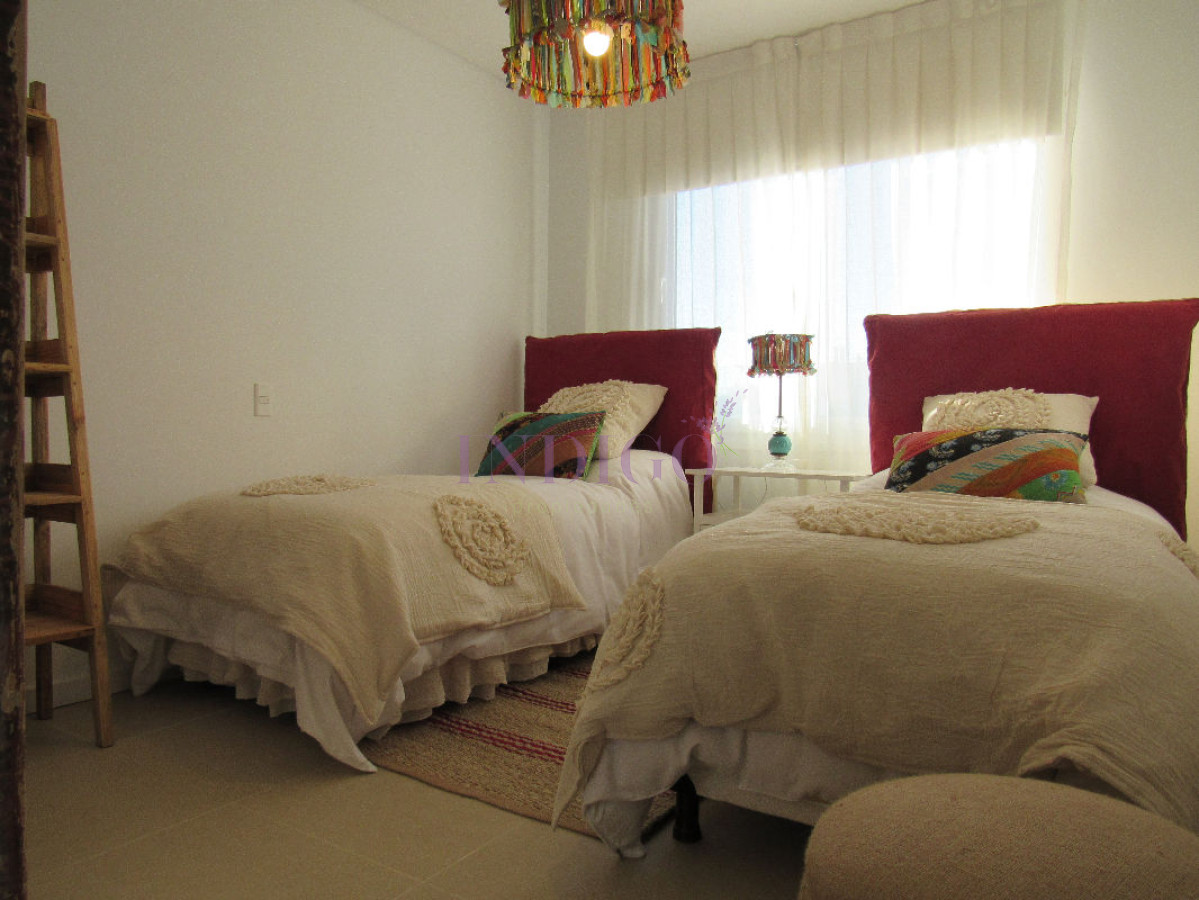 Apartamento Ref.26 - Apartamento en Manantiales con vista al mar, 4 dormitorios