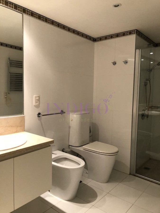 Apartamento Ref.278 - En alquiler en Torre Le Parc. en Brava, 2 dormitorios mas servicio.