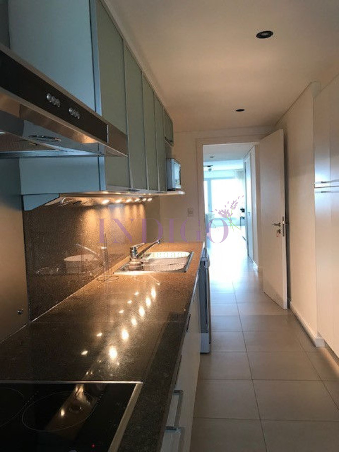 Apartamento Ref.278 - En alquiler en Torre Le Parc. en Brava, 2 dormitorios mas servicio.