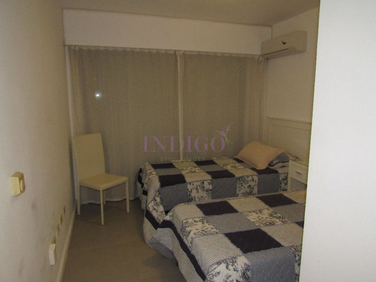 Apartamento Ref.28 - Departamento en alquiler en Avenida Francia.
