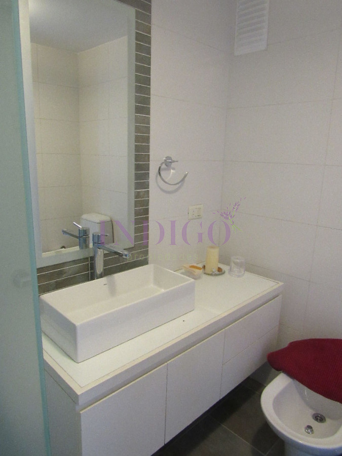 Apartamento Ref.28 - Departamento en alquiler en Avenida Francia.
