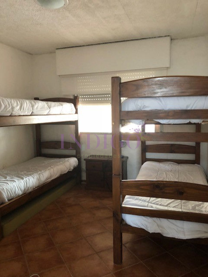 Apartamento Ref.298 - Departamento en alquiler en  La Barra, 2 dormitorios .