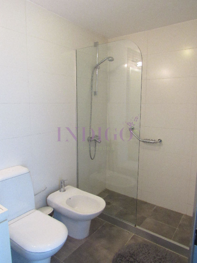 Apartamento Ref.29 - Departamento en alquiler sobre Avenida Francia a metros del Mar.