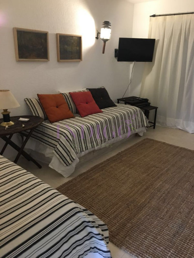 Apartamento Ref.308 -  Muy lindo monoambiente en alquiler en La Barra.
