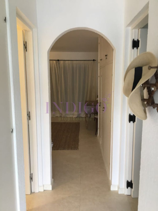 Apartamento Ref.308 -  Muy lindo monoambiente en alquiler en La Barra.