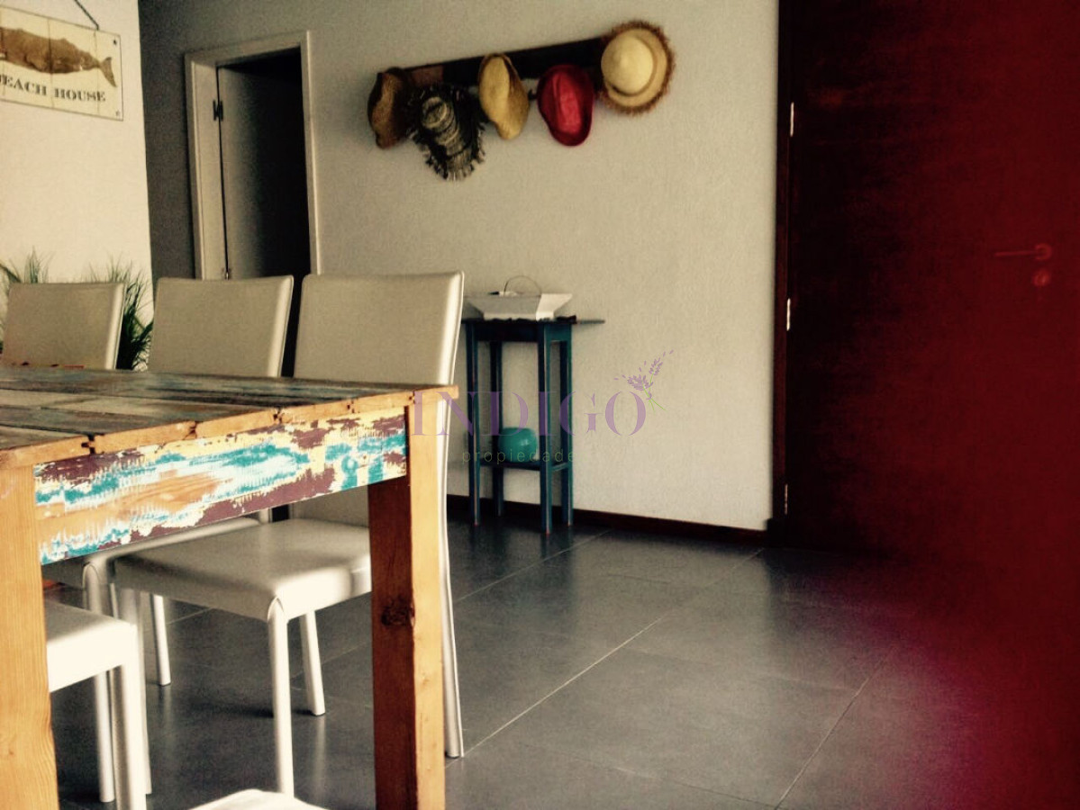Apartamento Ref.31 - Departamento en alquiler  en Manantiales, 3 dormitorios .