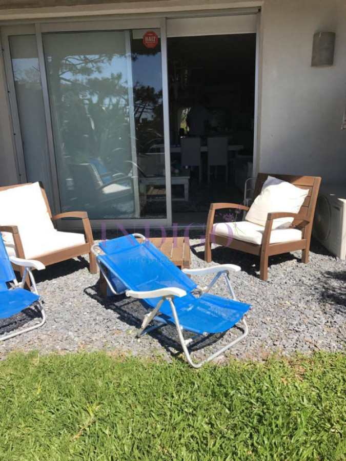 Apartamento Ref.335 - Apartamento en alquiler 3 dormitorios playa Bikini Manantiales.