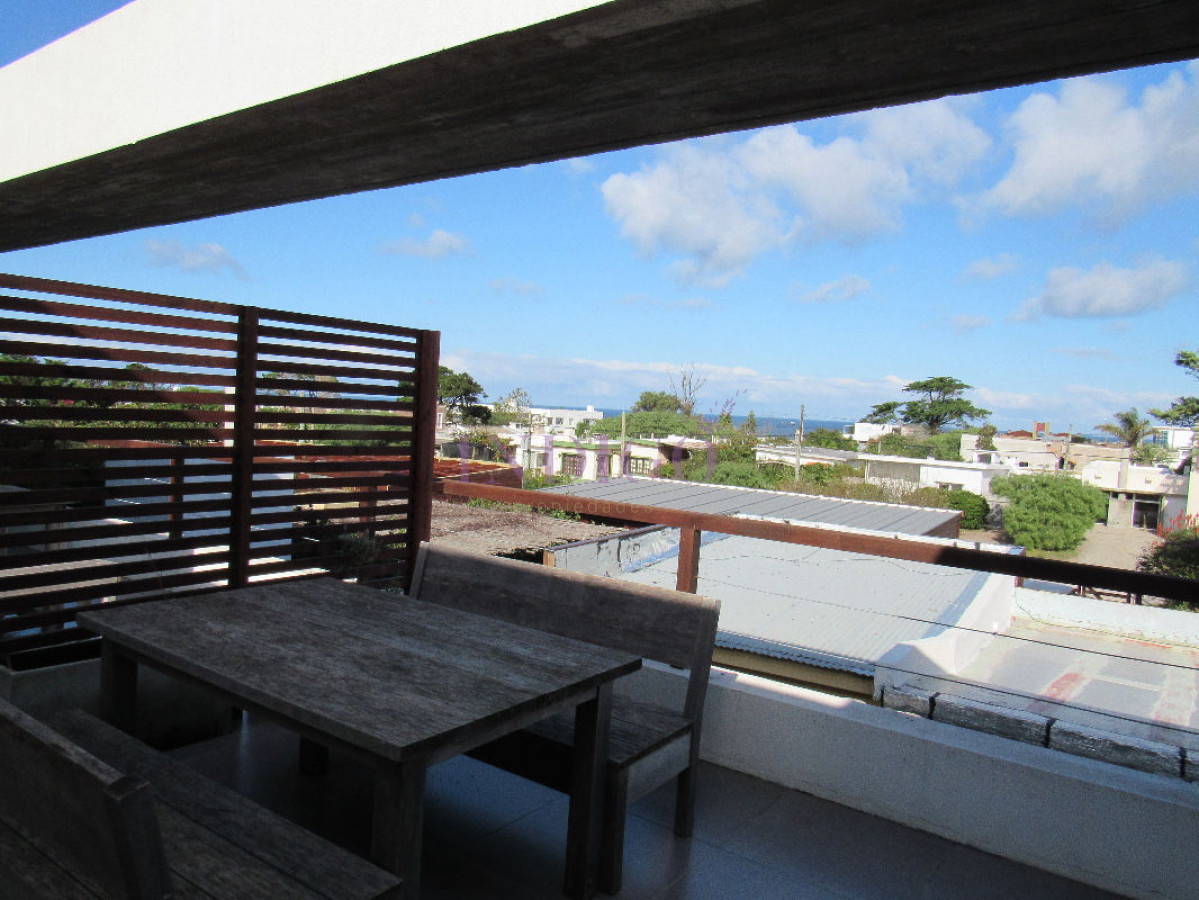 Apartamento Ref.41 - Apartamento en venta y alquiler en Manantiales.