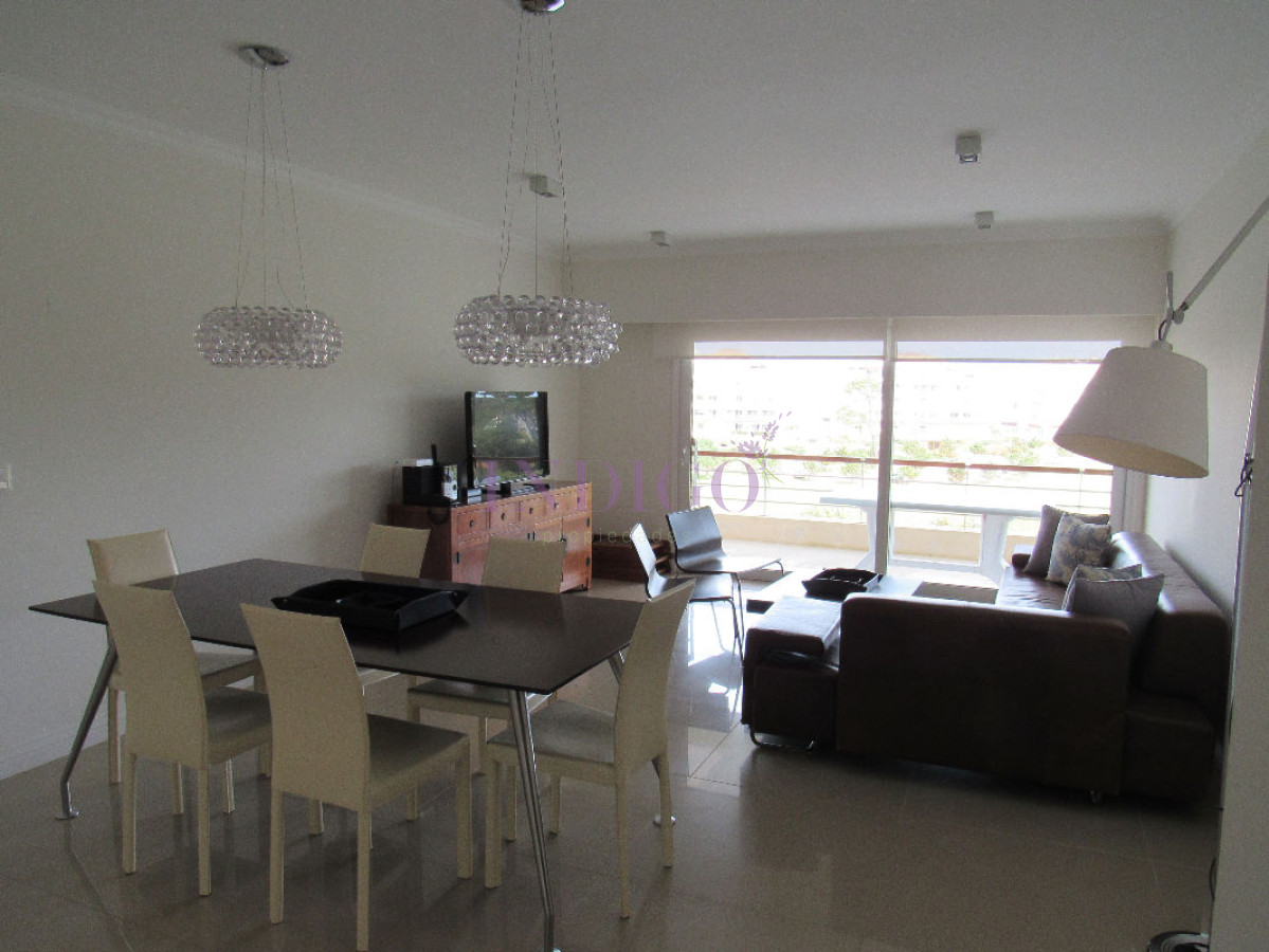 Apartamento Ref.79 - Departamento en alquiler en el edificio Veramansa , 2 dormitorios .
