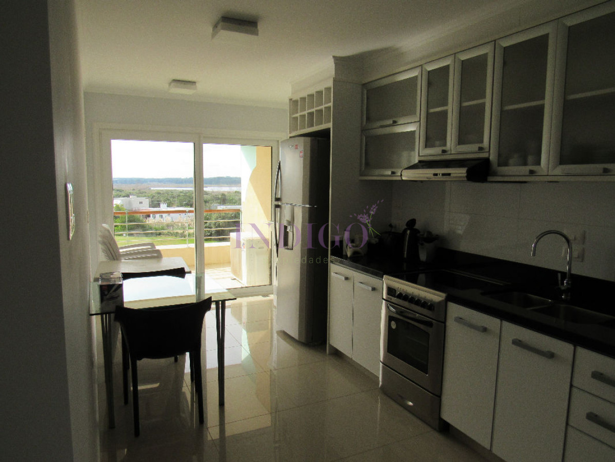Apartamento Ref.80 - Apartamento en , 2 dormitorios *