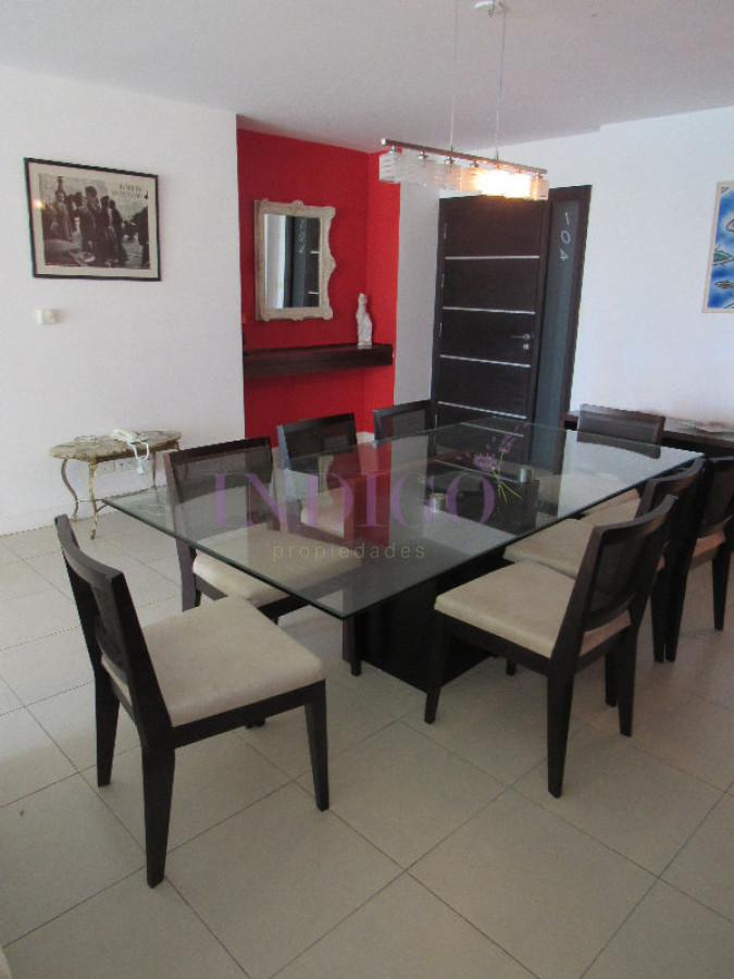 Apartamento Ref.9 - Departamento en venta y alquiler de 3 dormitorios con parrillero propio, 3 dormitorios .