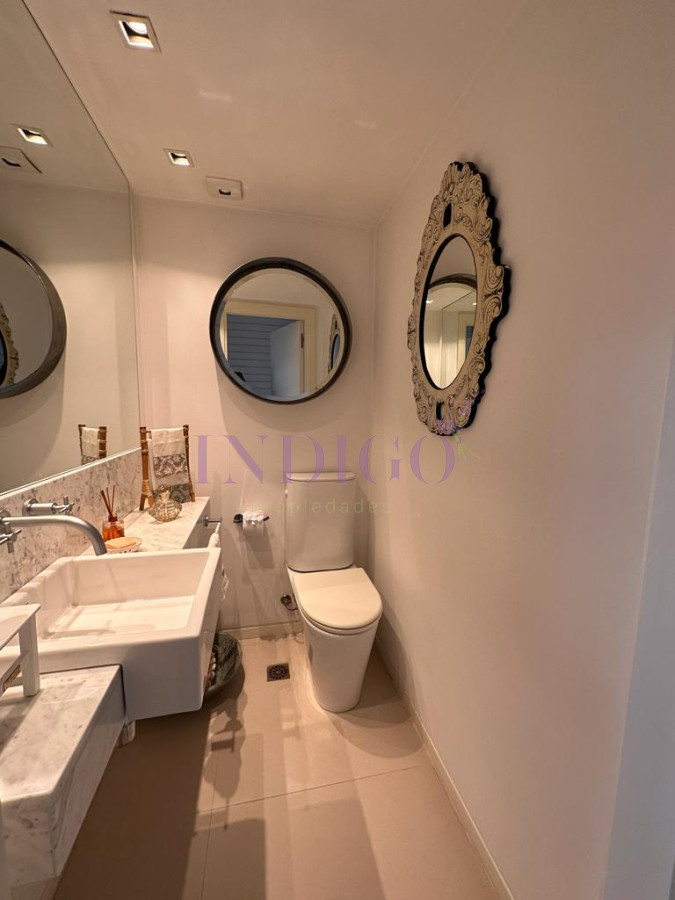 Apartamento Ref.1213 - Apartamento de Lujo en Manantiales, 3 Dormitorios 4 Baños, 2 Cocheras con Parrillero y Piscina!