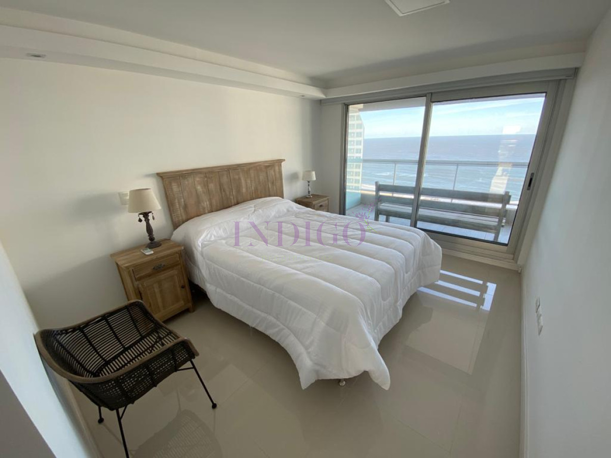 Apartamento Ref.899 - Apartamento 2 Dormitoritos y 2 Baños, con vista al mar!