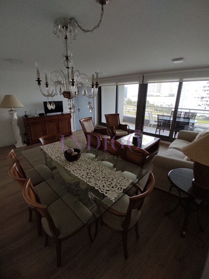 Apartamento Ref.686 - Apartamento en la mansa, 2 dormitorios y 3 baños, muy bien equipado