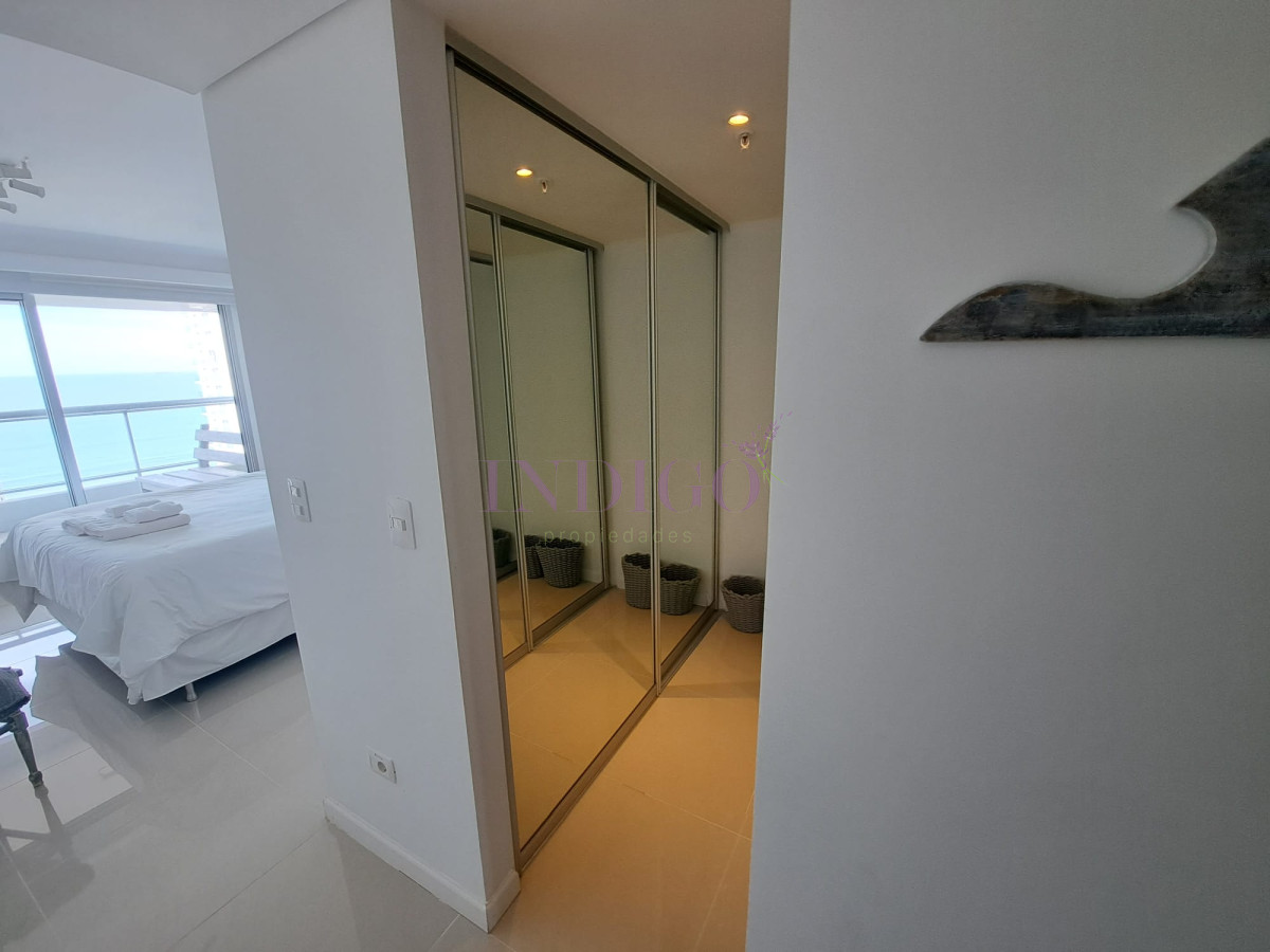 Apartamento Ref.349 - Departamento en alquiler plena plena playa Brava, 2 dormitorios