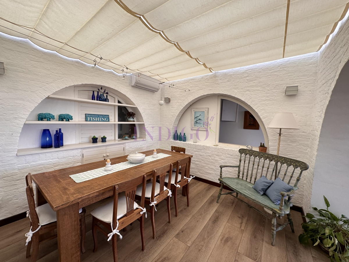 Apartamento Ref.15 - Muy lindo departamento en alquiler en Manantiales, 3 dormitorios , mas dependencia de servicio.