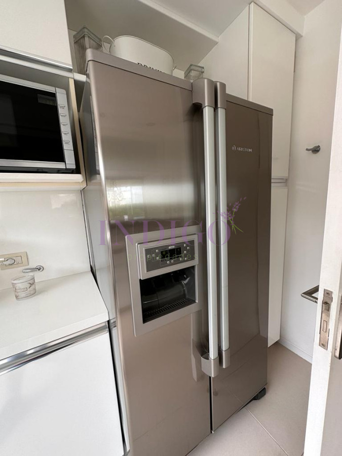 Apartamento Ref.1213 - Apartamento de Lujo en Manantiales, 3 Dormitorios 4 Baños, 2 Cocheras con Parrillero y Piscina!