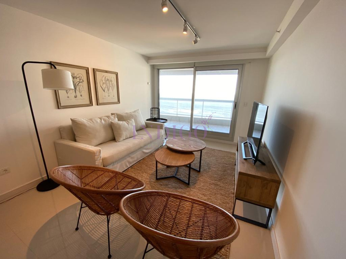 Apartamento Ref.899 - Apartamento 2 Dormitoritos y 2 Baños, con vista al mar!
