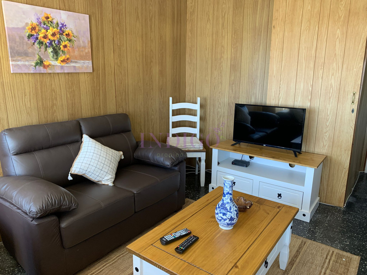 Apartamento Ref.486 - Departamento en venta de dos dormitorios, muy buena oportunidad.