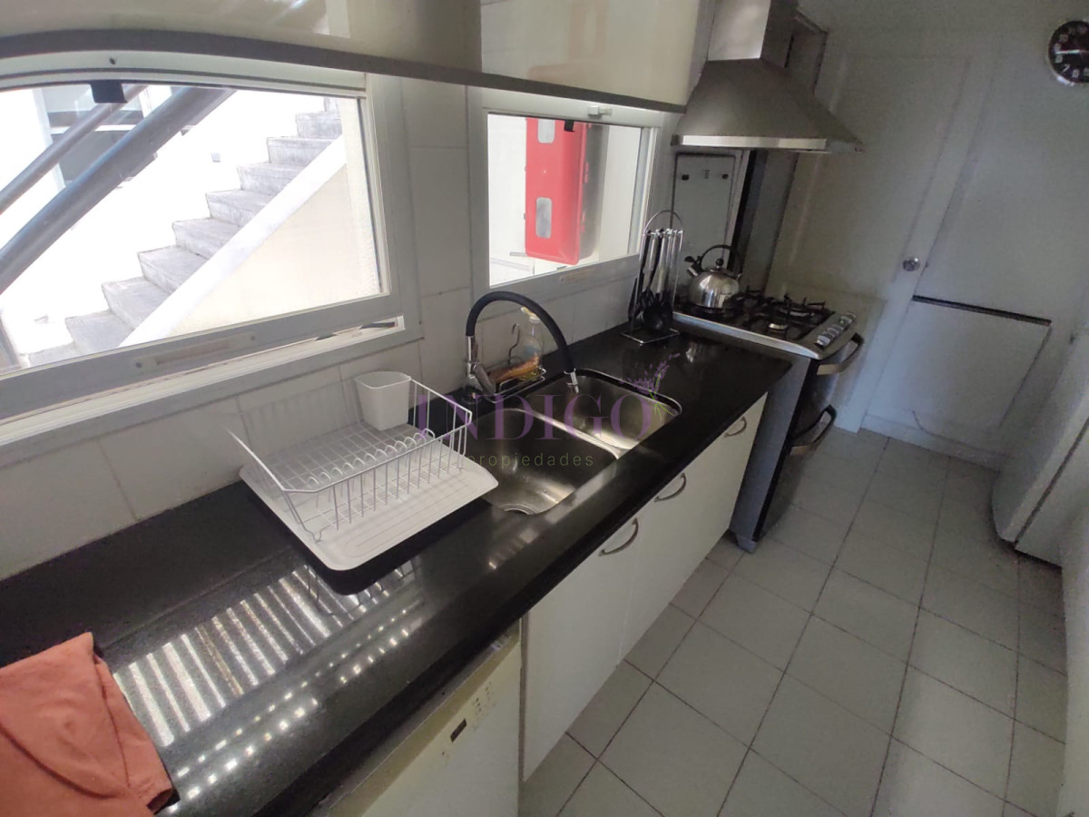 Apartamento Ref.784 - Apartamento en La Barra, 3 Dormitorios y 3 Baños, Piscina y Parrillero