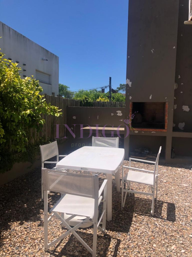 Apartamento Ref.499 - Departamento en alquiler Manantiales 