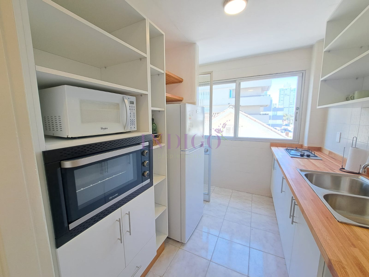 Apartamento Ref.1274 - En venta Península 3 dorm 3 baños