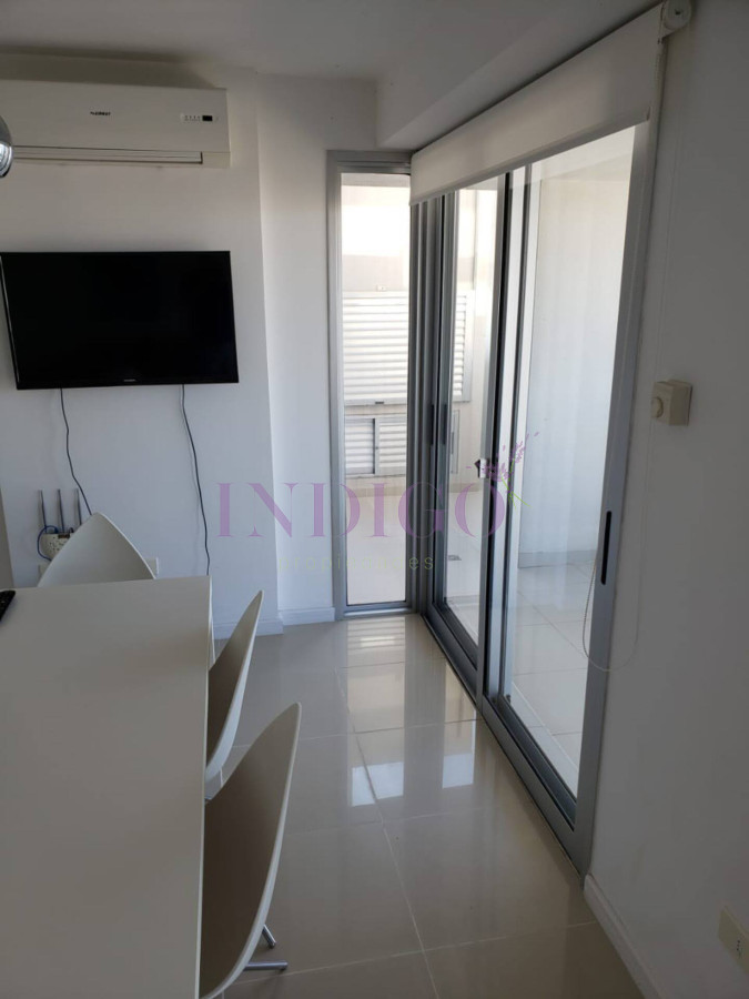 Apartamento Ref.974 - Alquiler de apartamento 3 Dormitorios, Punta del Este, Uruguay