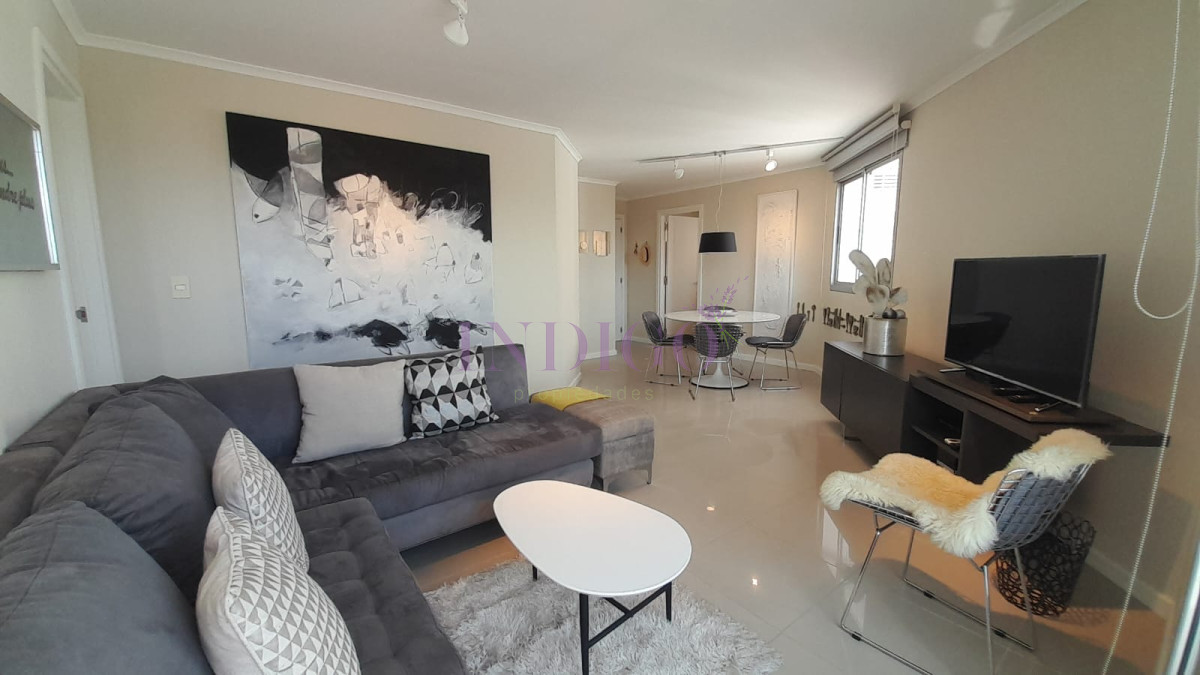 Apartamento Ref.8 - En Venta, Ocean Drive,2 dorm, Punta del Este