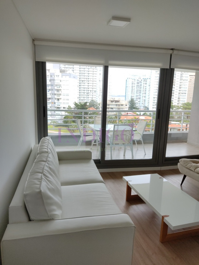 Apartamento Ref.224 - Muy buen departamento  en Mansa, 2 dormitorios .