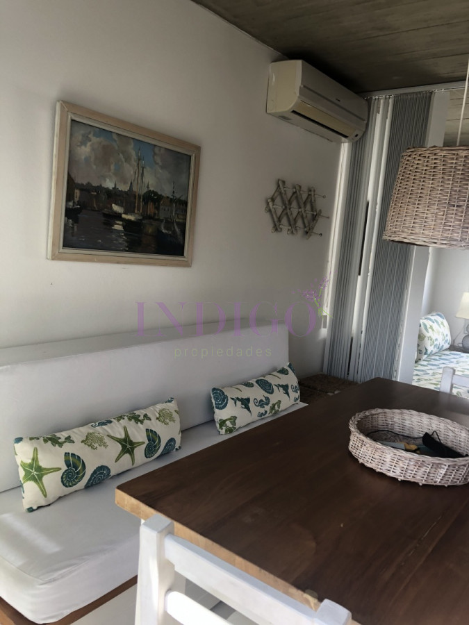 Apartamento Ref.495 - Alquiler en Manantiales departamento de 2 dormitorios.