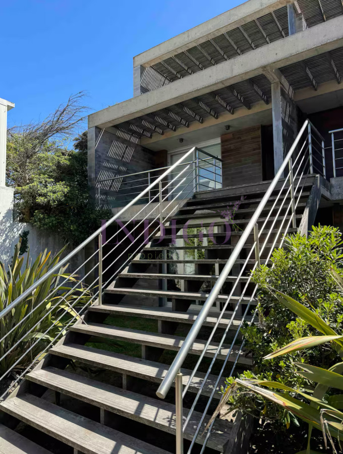 Apartamento Ref.958 - Departamento de 3 Dormitoritos primera linea de La Barra, a paso del Mar!