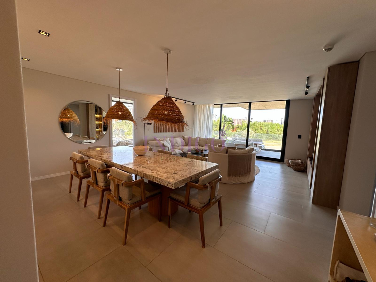 Apartamento Ref.1224 - Departamento en Laguna Blanca, 3 dorm