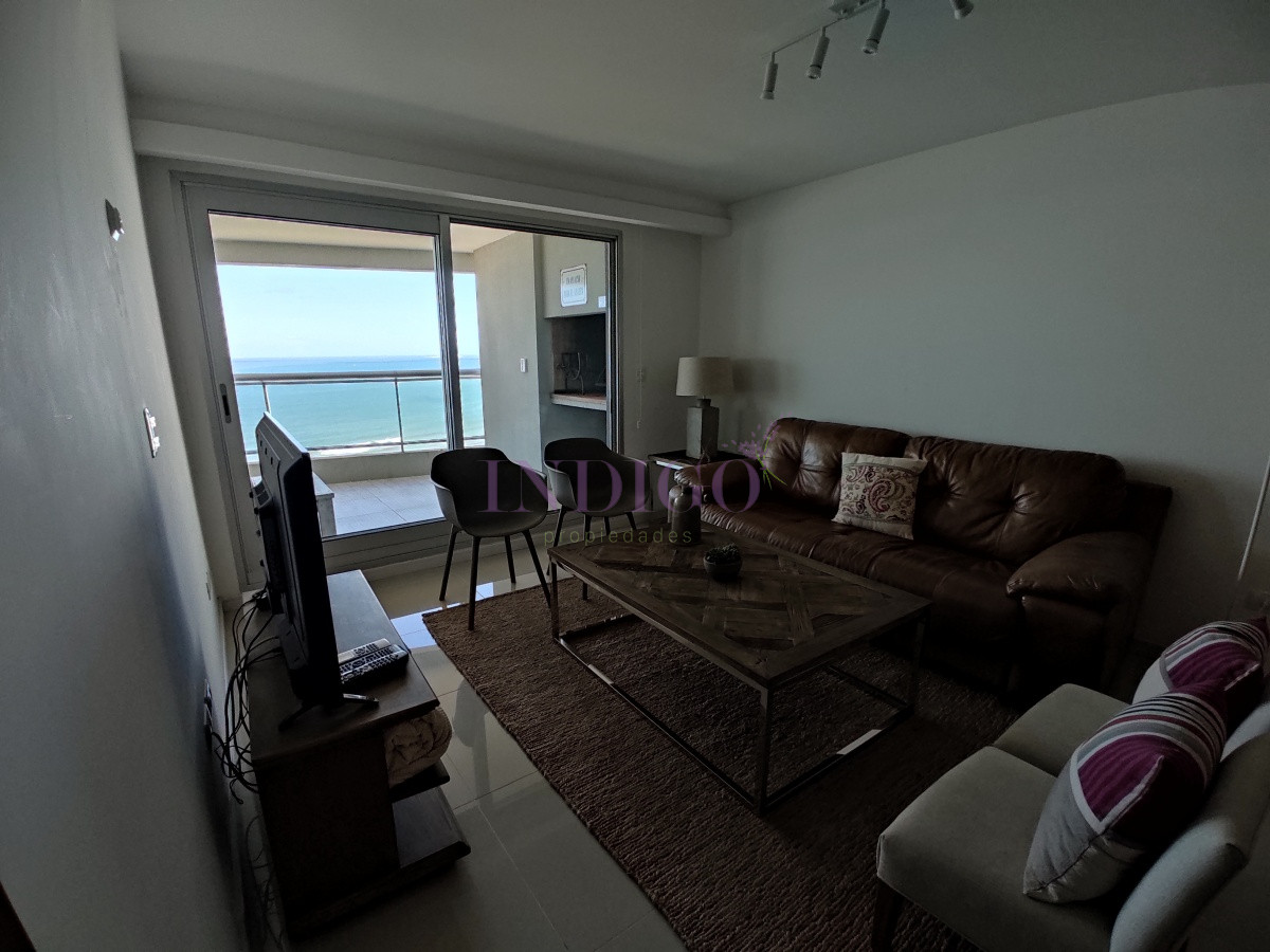 Apartamento Ref.351 - Muy buen Departamento alquiler frente al mar en la  Brava, 3 dormitorios