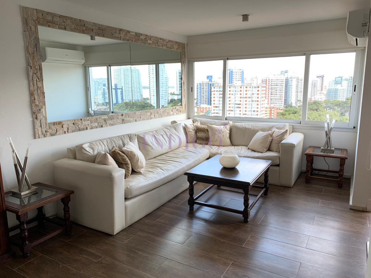 Apartamento Ref.478 - Alquiler de departamento  playa Brava y  de playa Mansa  en Punta del Este