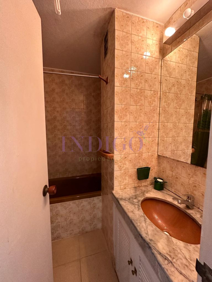 Apartamento Ref.1100 - Departamento en venta frente mar 1 dormitorio y medio
