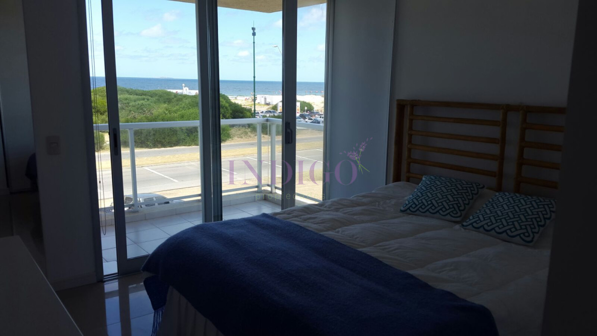 Apartamento Ref.596 - En venta playa Brava