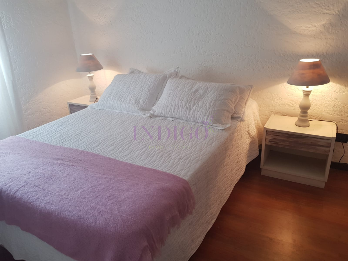 Apartamento Ref.516 - Muy lindo departamento en alquiler sobre Avenida Italia.
