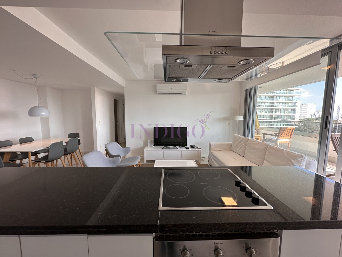 Apartamento Ref.757 - Apartamento playa Brava 3 dorm y 3 baños