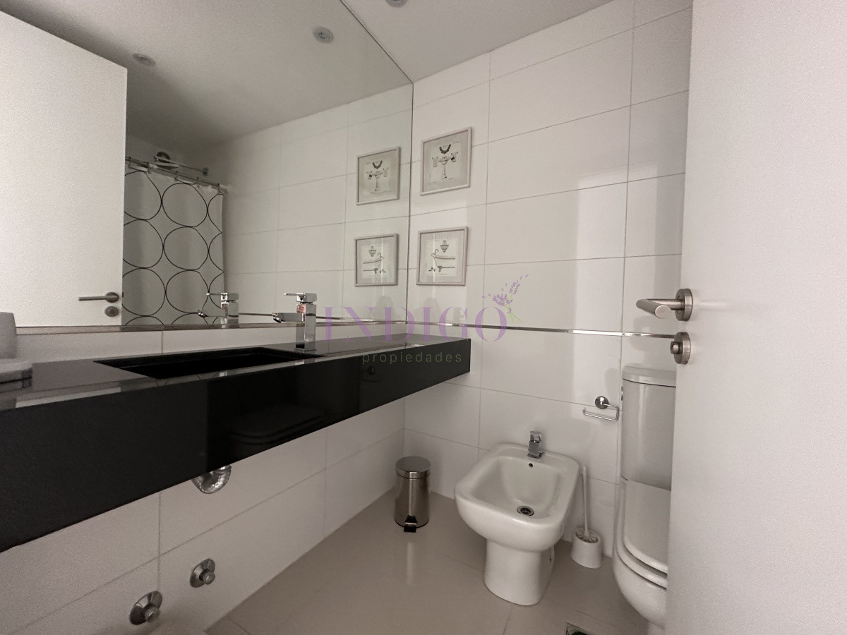 Apartamento Ref.1076 - Apartamento en Manantiales, Alquiler y Venta!!