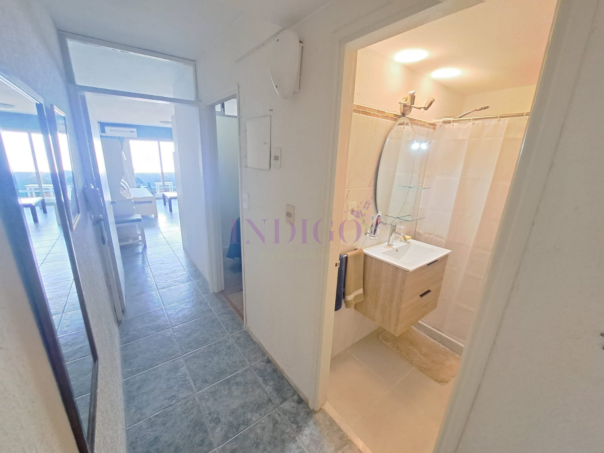 Apartamento Ref.1202 - Apartamento en península sobre Gorlero, para 4 personas