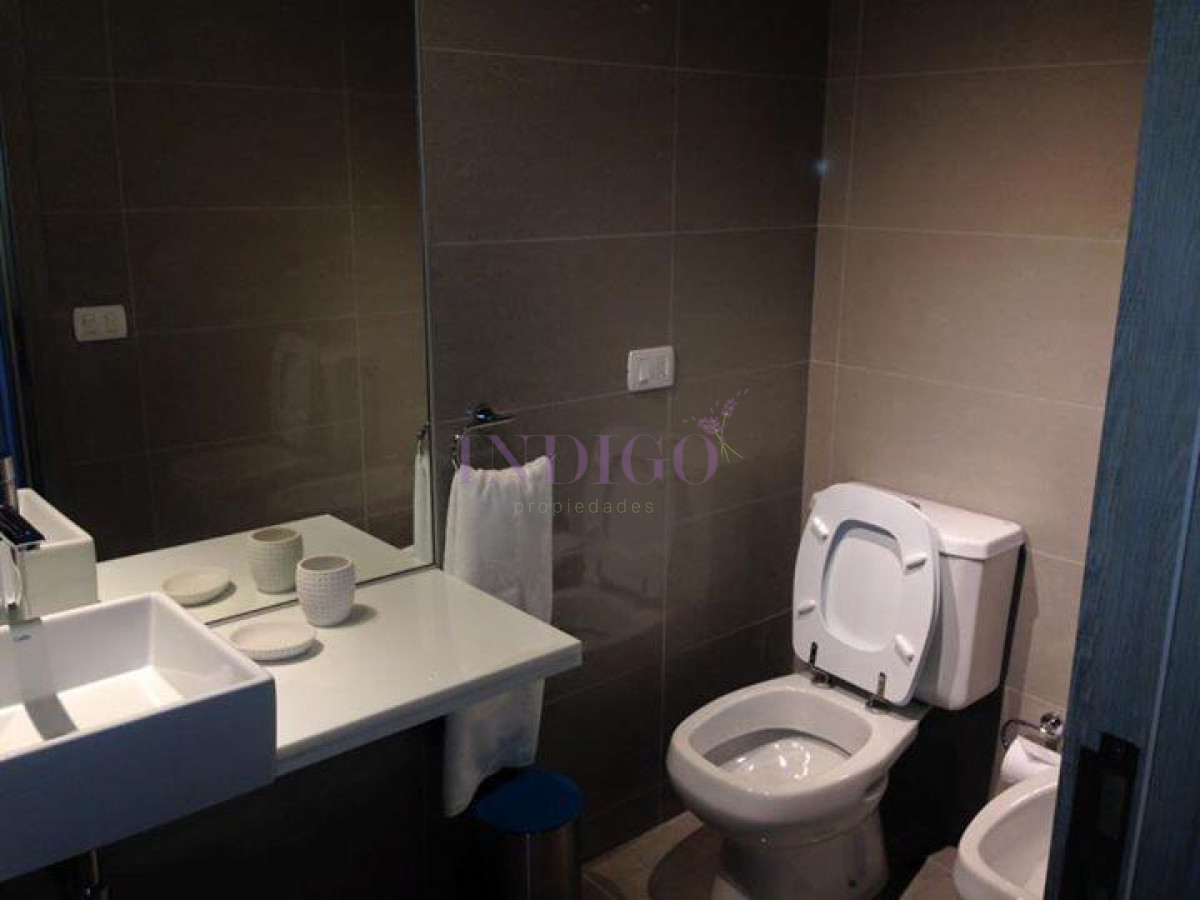 Apartamento Ref.46 - Muy buen departamento en alquiler en La Pastora, 3 dormitorios .