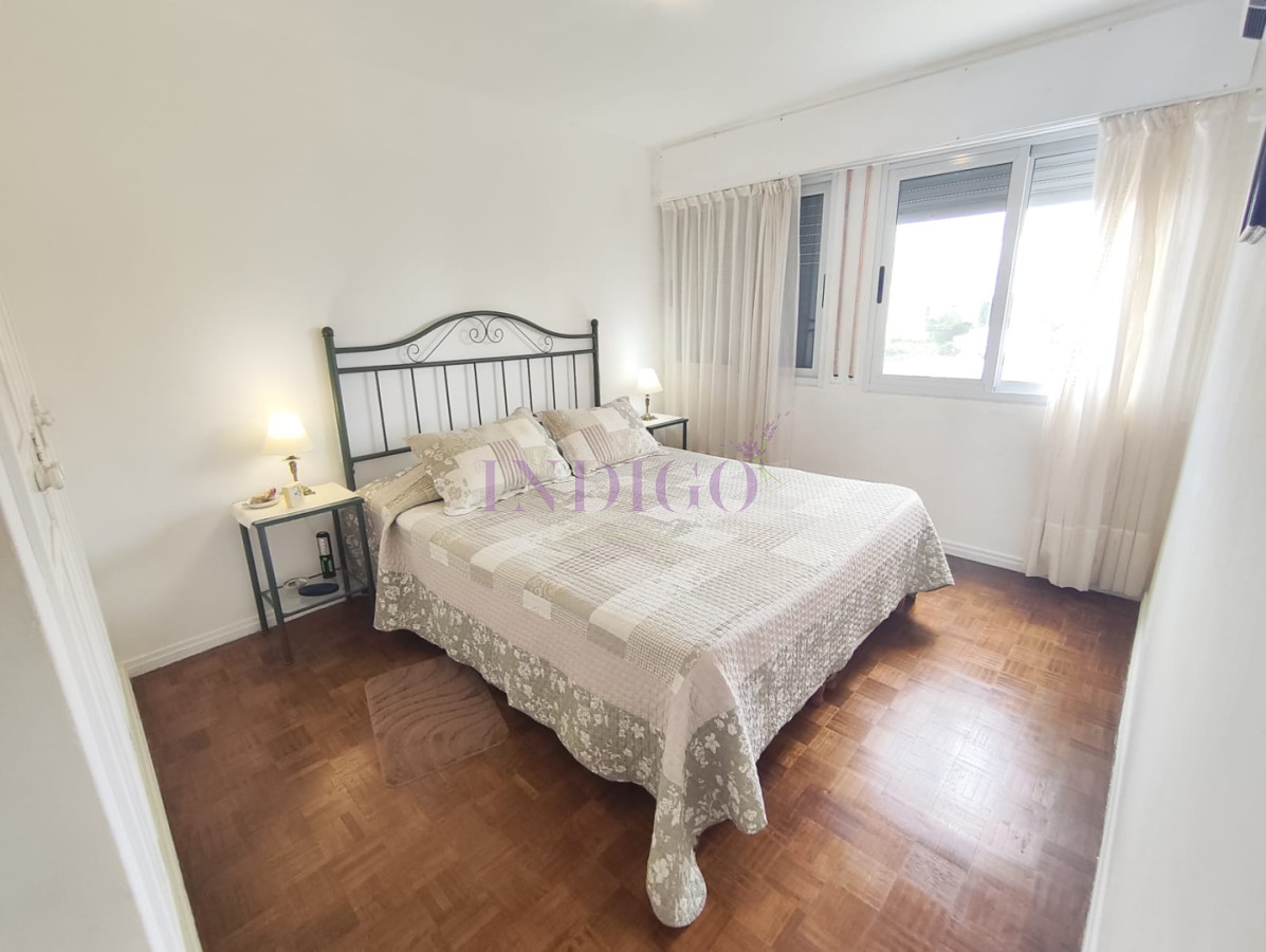 Apartamento Ref.525 - Apartamento en Venta en Aidy Grill-Punta del Este