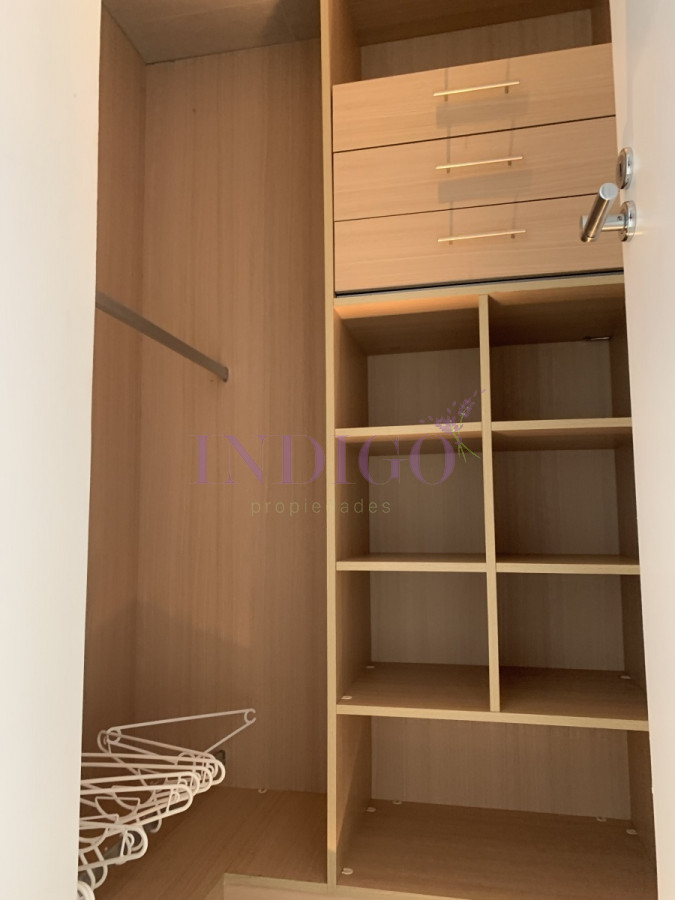 Apartamento Ref.125 - Le Parc, piso 23 en alquiler 
